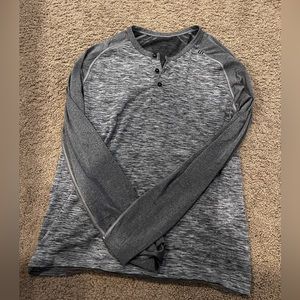 Lululemon Long sleeve Henley large grey